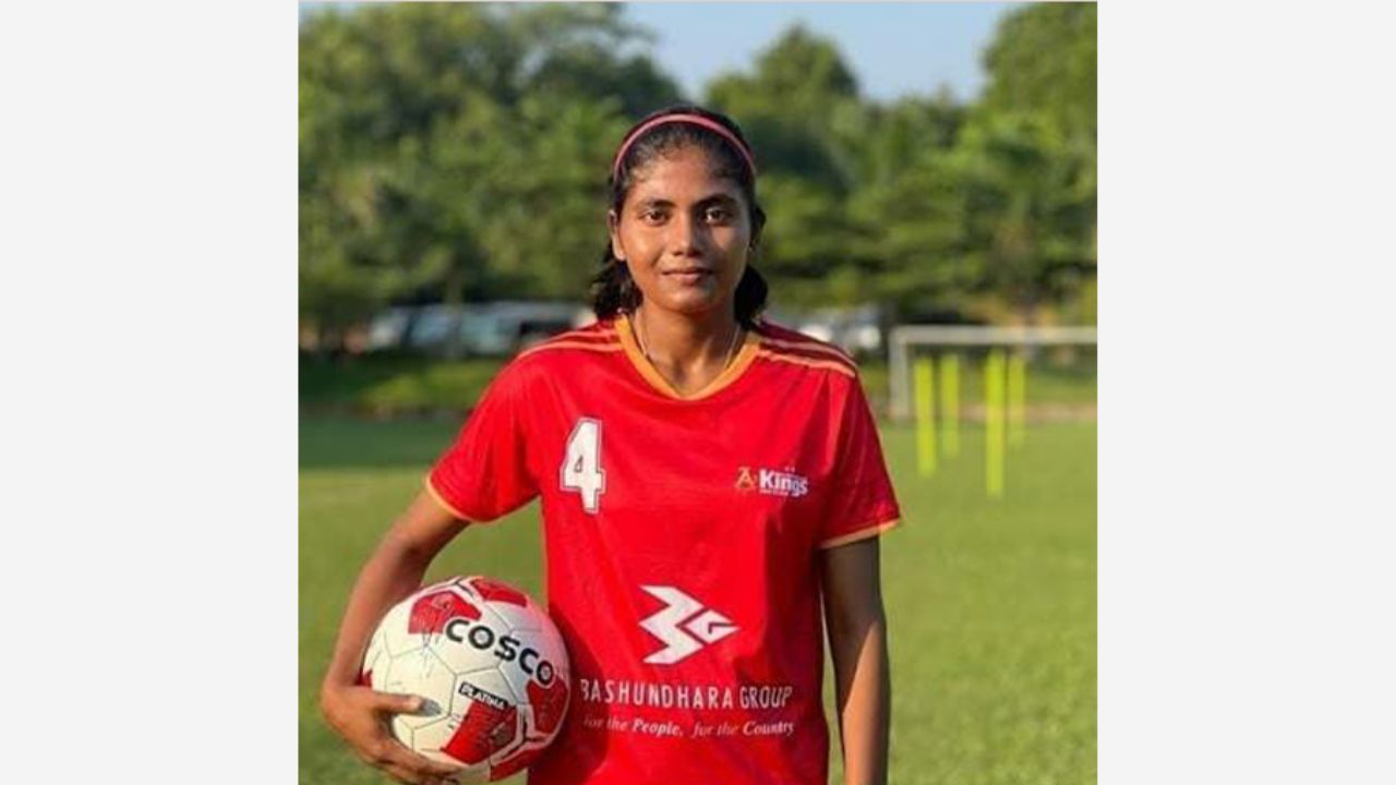 রাকসুতে ছাত্রদল প্যানেল থেকে একমাত্র বিজয়ী নার্গিস